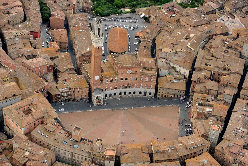 Dóm na Piazza del Duomo Siena Dóm na Piazza del Duomo Siena