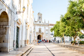 Portugalské Faro s letenkami od 39 eur